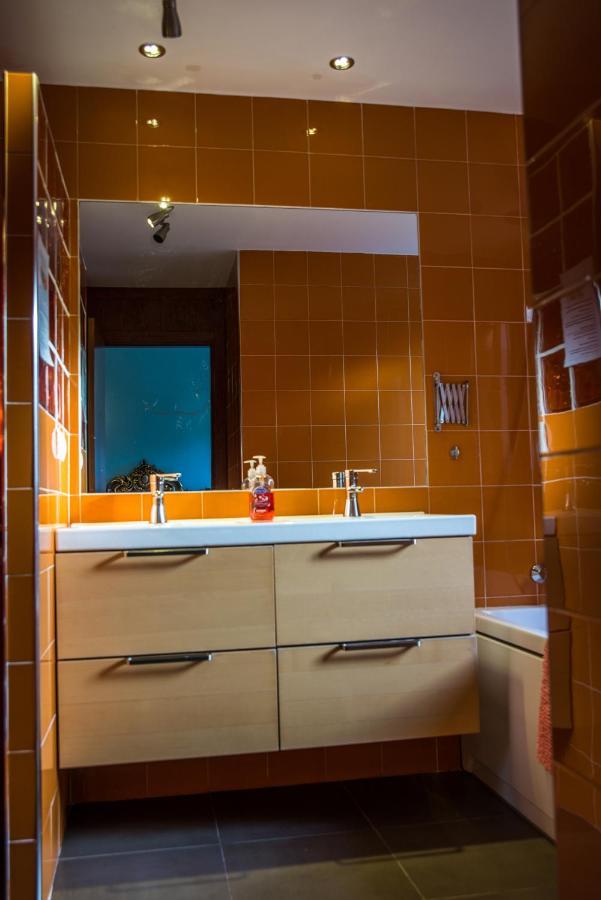 روندا Habitaciones Independientes Centricas Bano Privado المظهر الخارجي الصورة